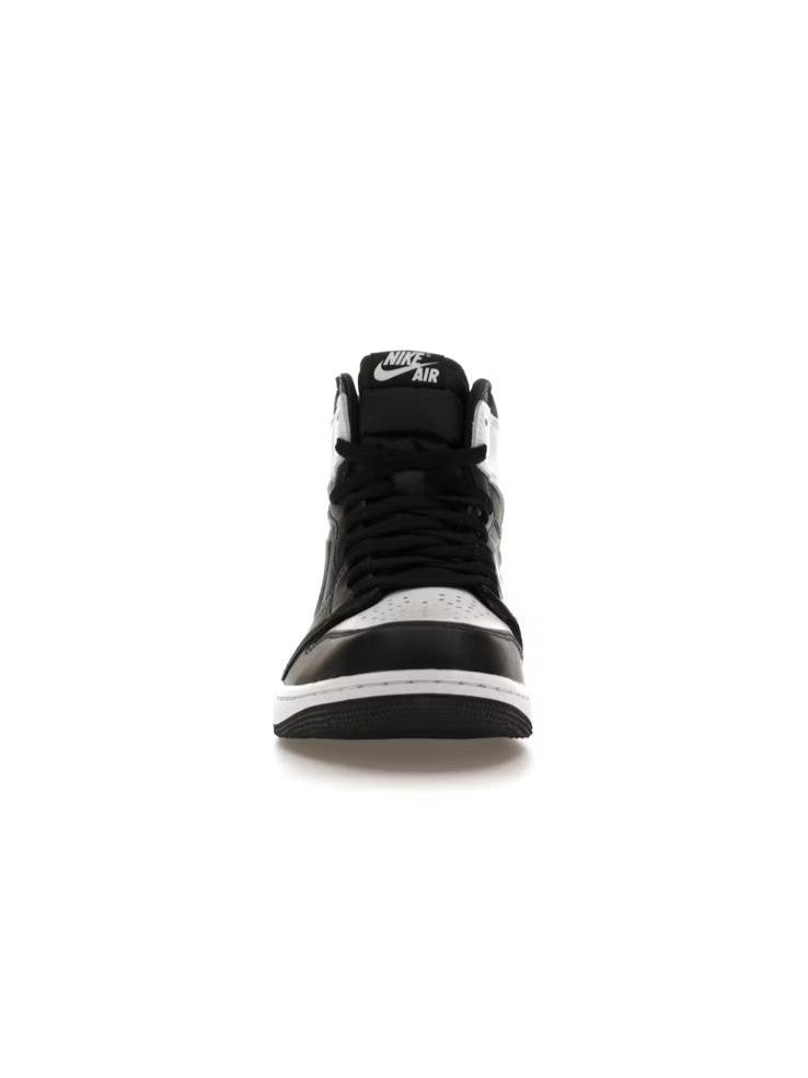 JORDAN 1 RETRO HIGH OG BLACK AND WHITE